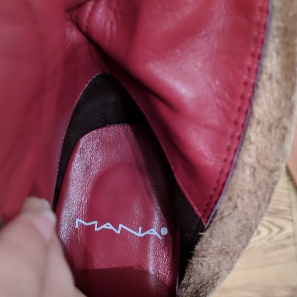 Boots - Picture 4 of 4